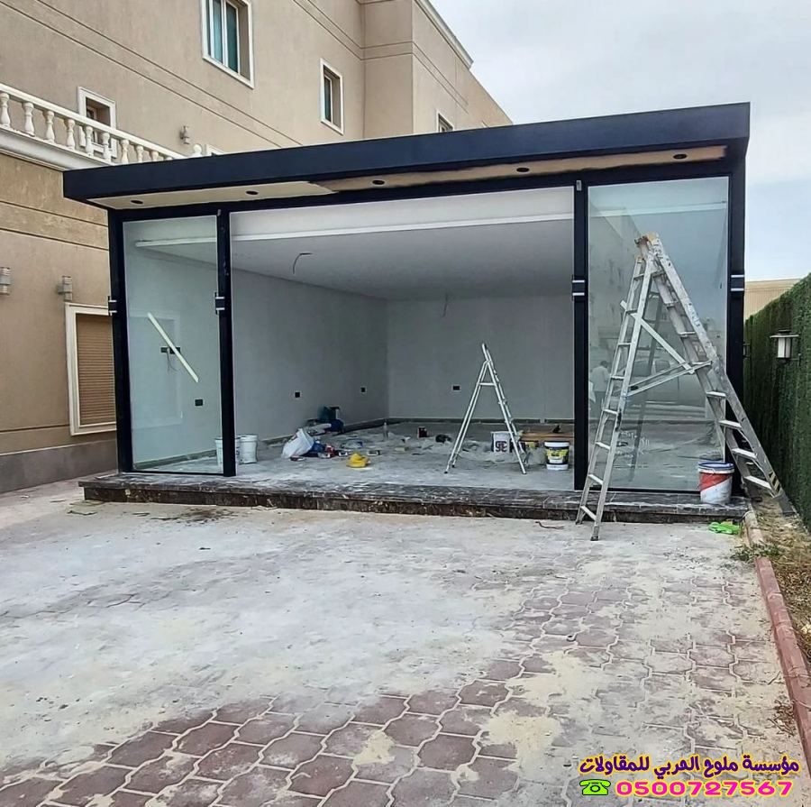 تصاميم ملاحق ساندوتش بانل في جدة 2027:دليل التكلفة والمميزات وأفضل الأشكال