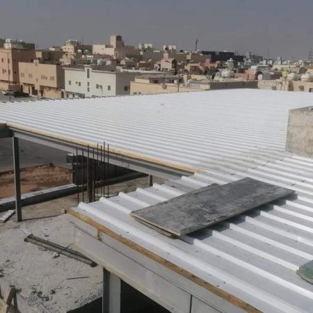 مقاول متخصص في تركيب ساندوتش بانل