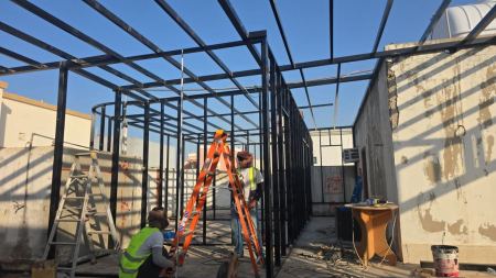 تركيب ملاحق أسطح والواح وغرف ساندوتش بانل في جدة 