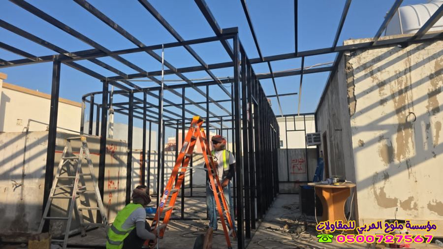 تركيب ملاحق أسطح والواح وغرف ساندوتش بانل في جدة 