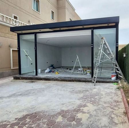 ملاحق سندوتش بانل ومجالس البناء الحديث في جدة 